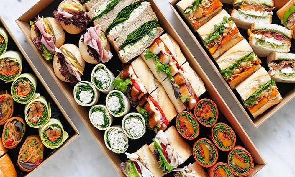 Last-Minute Corporate Catering Plan Without Compromising Quality